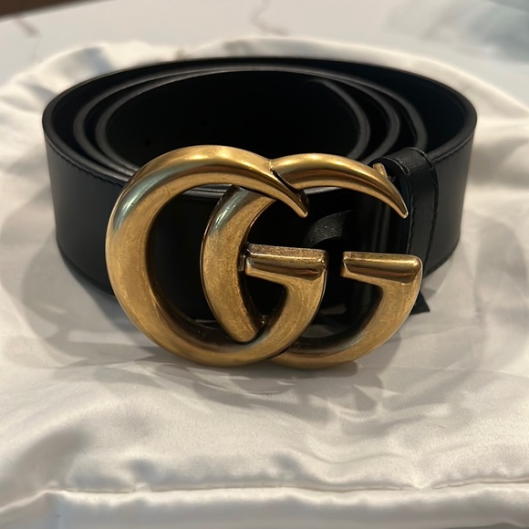 Gucci ‘GG’ Wide Black and Gold Leather Belt - Picture 1 of 6